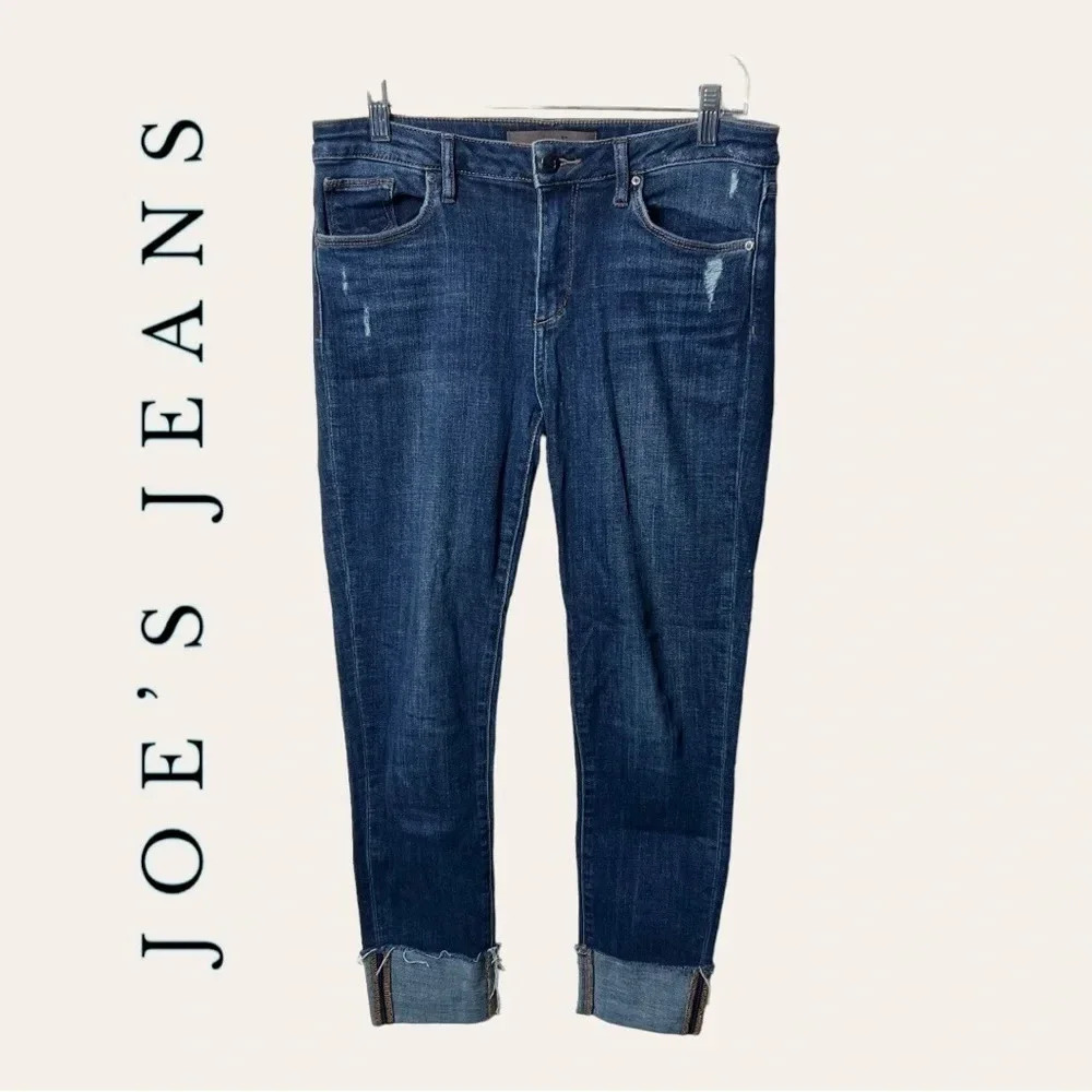 0357W. JOE’S JEANS CUFFED DENIM JEANS SKINNY STYLE SIZE‎ 29 DARK WASH IN COLOR